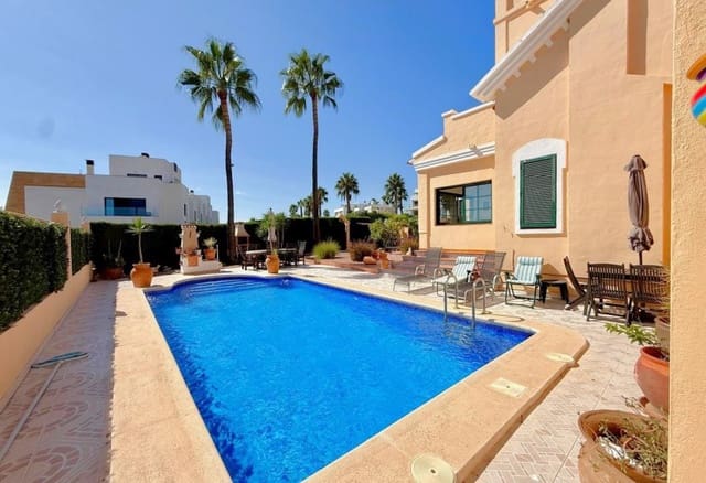 6 sovrum Villa till salu i Los Dolses, Orihuela med pool - 475 000 € (Ref: 10154187)