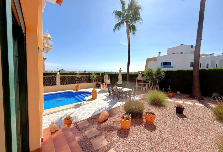 6 sovrum Villa till salu i Los Dolses med pool - 475 000 € (Ref: 10154187)