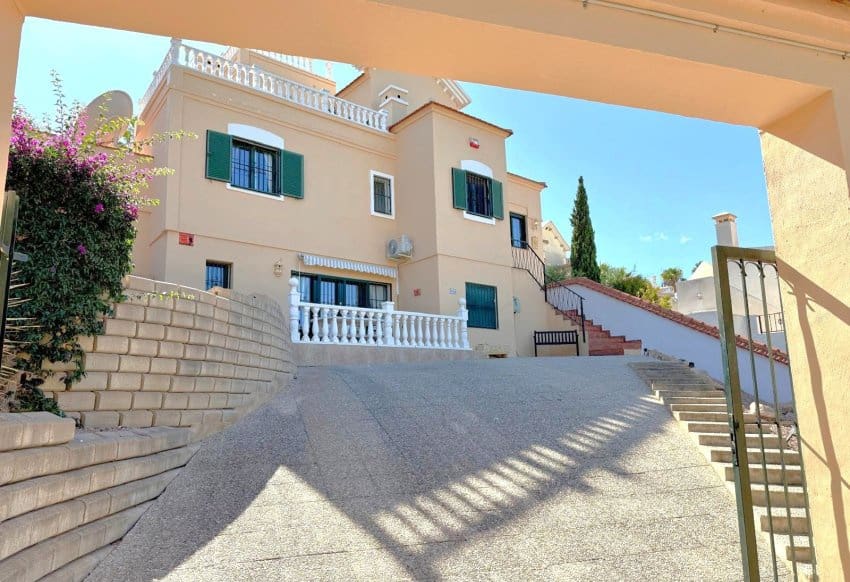6 sovrum Villa till salu i Los Dolses med pool - 475 000 € (Ref: 10154187)
