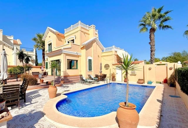6 sovrum Villa till salu i Los Dolses, Orihuela med pool - 475 000 € (Ref: 10154187)