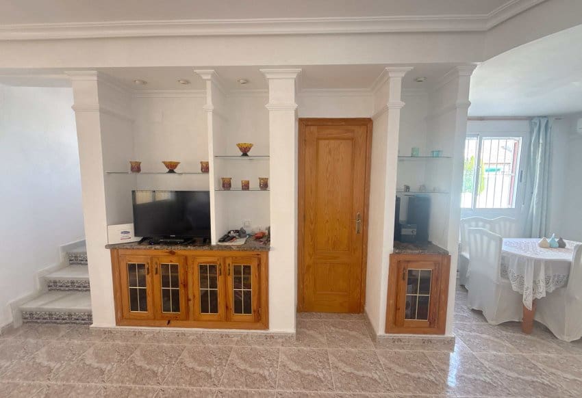 3 sovrum Hus till salu i La Zenia med pool garage - 269 950 € (Ref: 10158303)