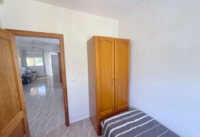 3 chambre Maison de Ville à vendre à La Zenia, Orihuela avec piscine garage - 269 950 € (Ref: 10158303)