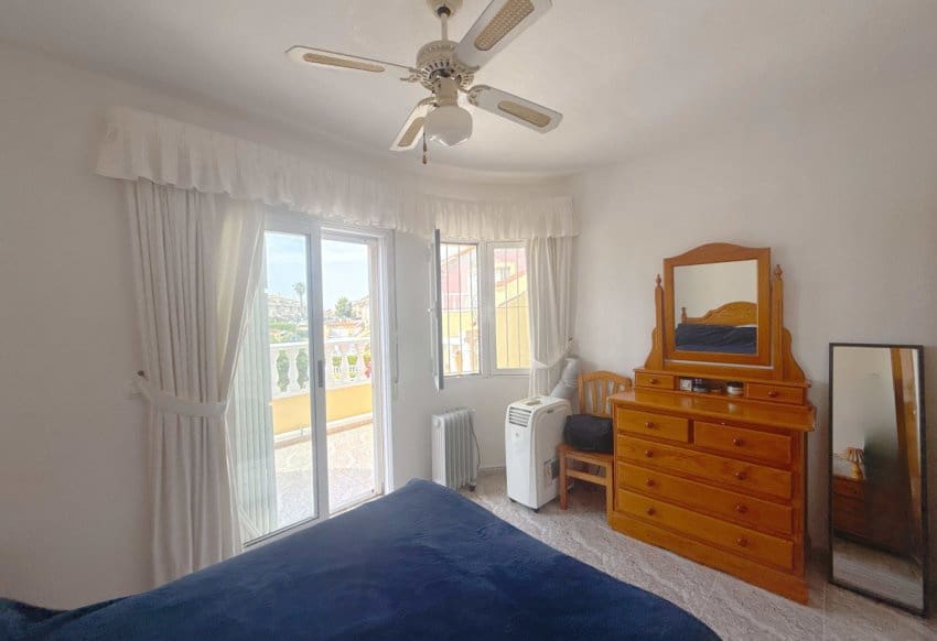 3 sovrum Hus till salu i La Zenia med pool garage - 269 950 € (Ref: 10158303)