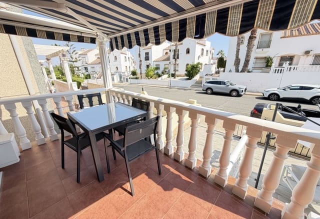 5 soveværelse Villa til salg i Villamartin, Orihuela med swimmingpool - € 450.000 (Ref: 10158304)