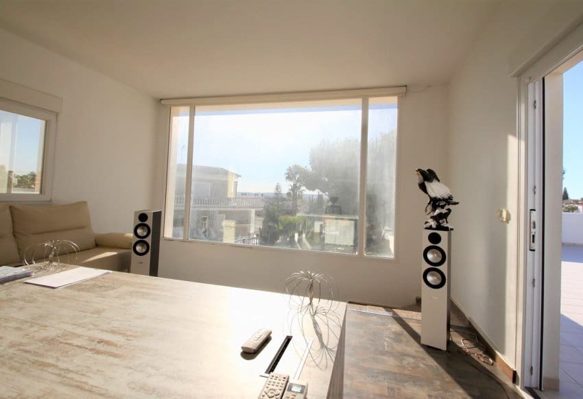 3 bedroom Villa for sale in Ciudad Quesada with pool - € 620,000 (Ref: 8038708)