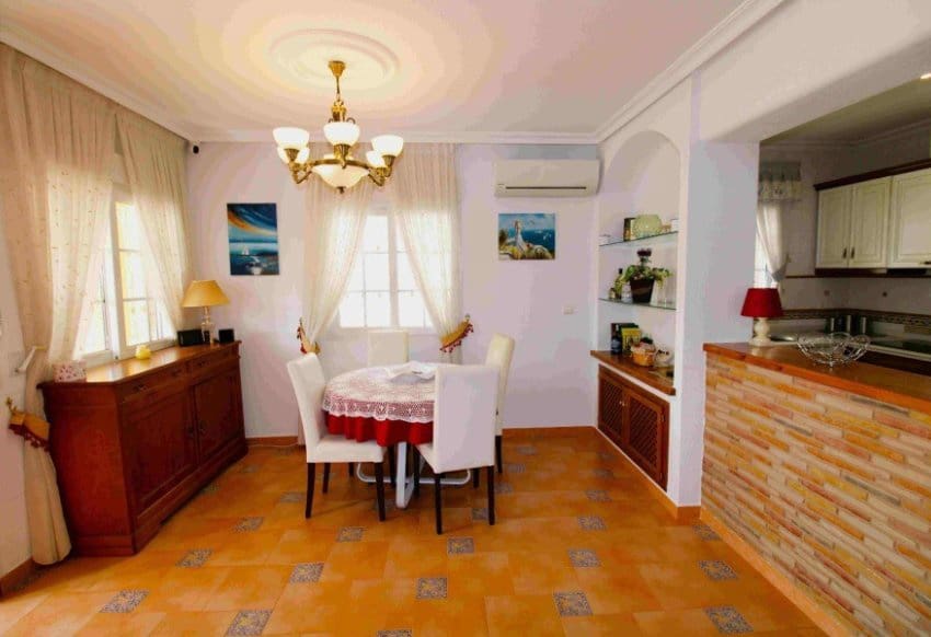 3 sypialnia Willa na sprzedaż w Los Dolses z basenem - 369 000 € (Ref: 8894538)