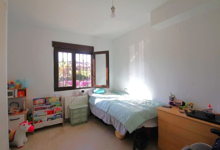 3 soverom Leilighet til salgs i Las Ramblas Golf med svømmebasseng - € 215 000 (Ref: 8921240)