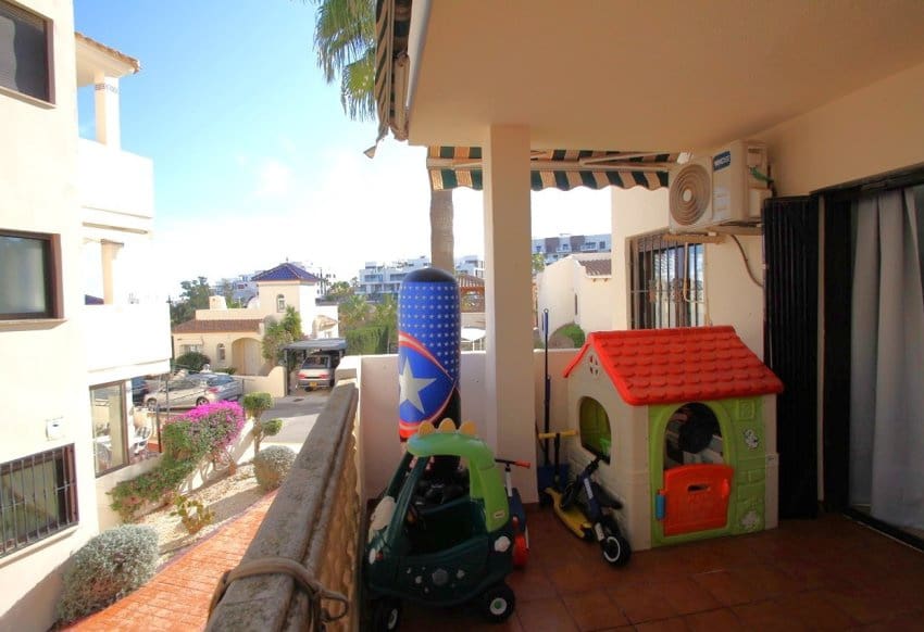 3 soverom Leilighet til salgs i Las Ramblas Golf med svømmebasseng - € 215 000 (Ref: 8921240)