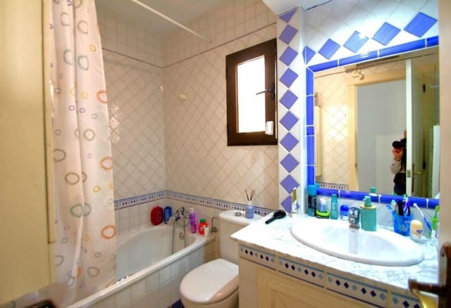 3 soverom Leilighet til salgs i Las Ramblas Golf, Orihuela med svømmebasseng - € 215 000 (Ref: 8921240)