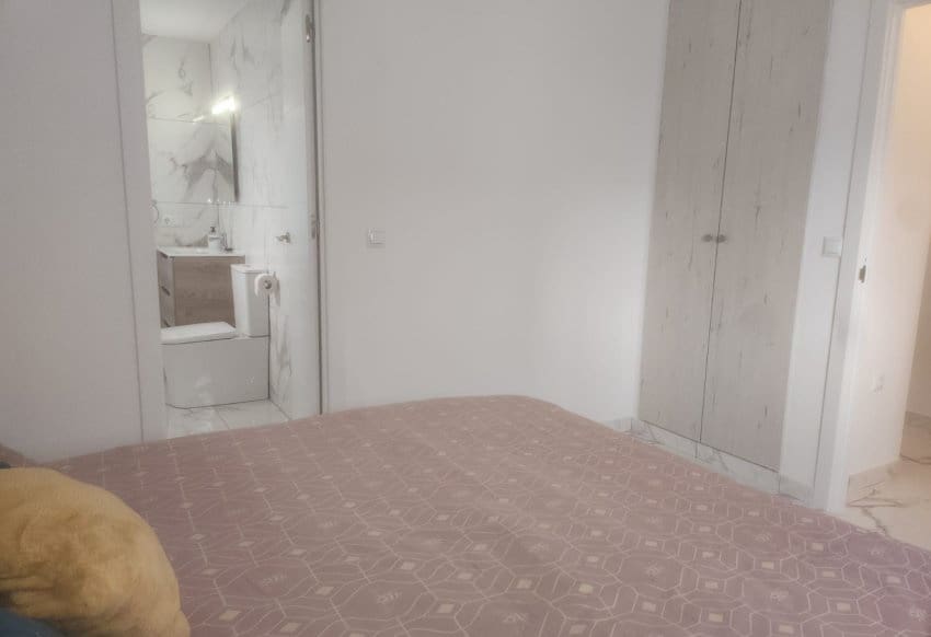 1 bedroom Apartment for sale in Villamartin with pool - € 155,000 (Ref: 8945997)