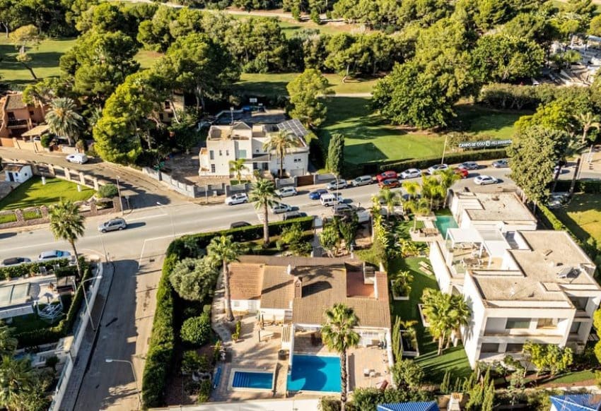 4 soverom Villa til salgs i Villamartin med svømmebasseng - € 650 000 (Ref: 8956917)