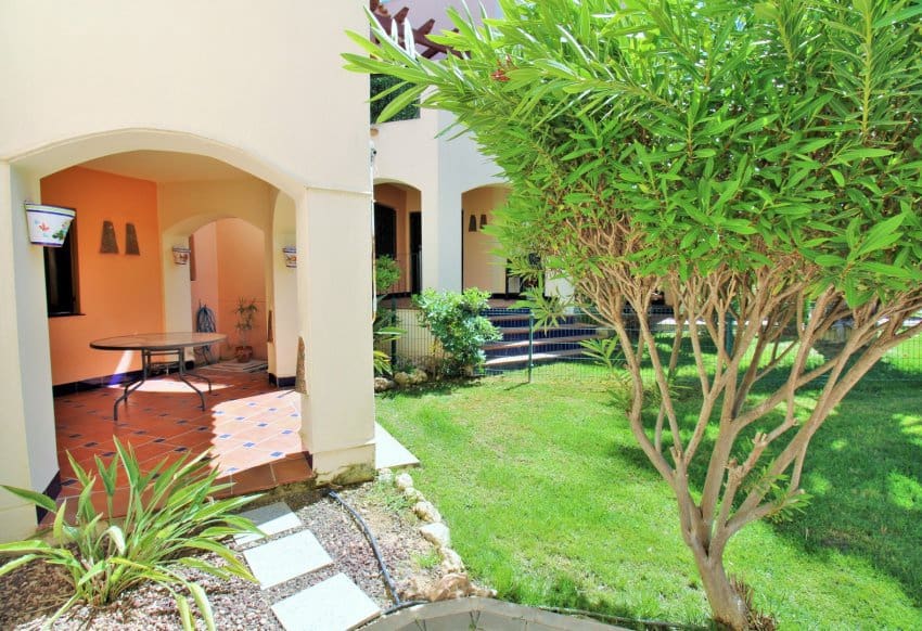 2 sypialnia Apartament na sprzedaż w Punta Prima z basenem - 194 950 € (Ref: 9074087)