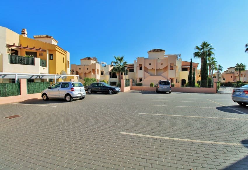 2 sypialnia Apartament na sprzedaż w Punta Prima z basenem - 194 950 € (Ref: 9074087)