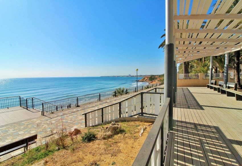 2 sypialnia Apartament na sprzedaż w Punta Prima z basenem - 194 950 € (Ref: 9074087)