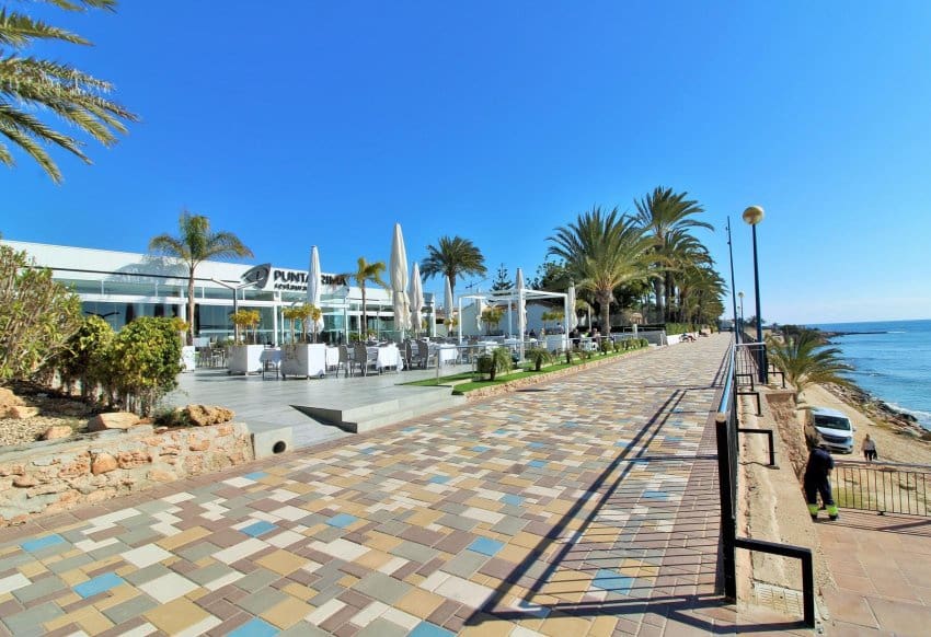 2 sypialnia Apartament na sprzedaż w Punta Prima z basenem - 194 950 € (Ref: 9074087)