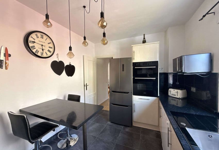 4 sypialnia Apartament na sprzedaż w Villamartin z basenem - 189 950 € (Ref: 9086633)