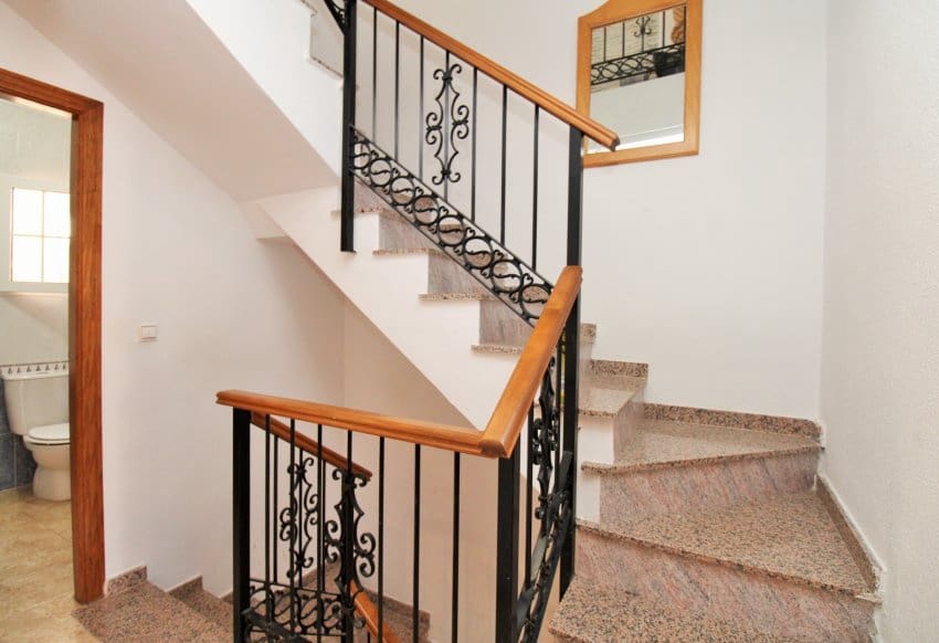 3 chambre Maison de Ville à vendre à Villamartin avec piscine - 164 900 € (Ref: 9097022)