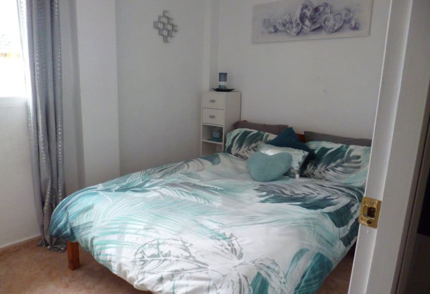 4 bedroom Villa for sale in Playa Flamenca - € 399,995 (Ref: 9097023)