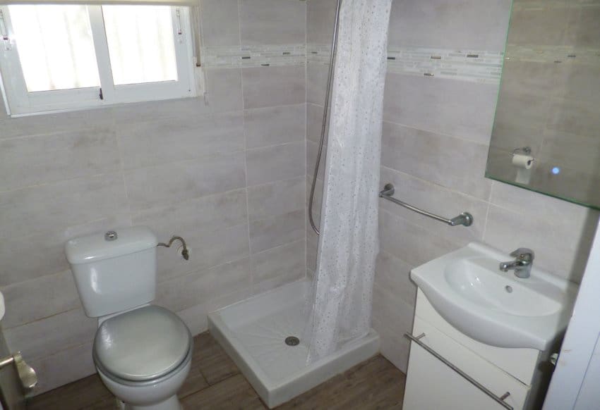 4 bedroom Villa for sale in Playa Flamenca - € 399,995 (Ref: 9097023)