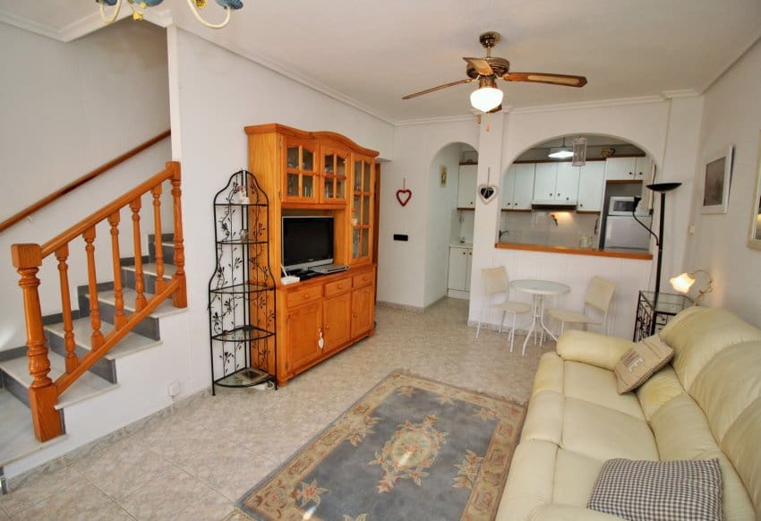 2 soverom Hus til salgs i Playa Flamenca med svømmebasseng - € 189 950 (Ref: 9097028)