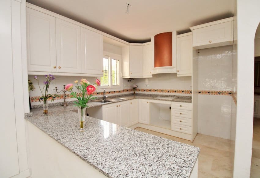 Apartamento de 2 habitaciones en Playa Flamenca en venta con piscina - 169.000 € (Ref: 9199890)