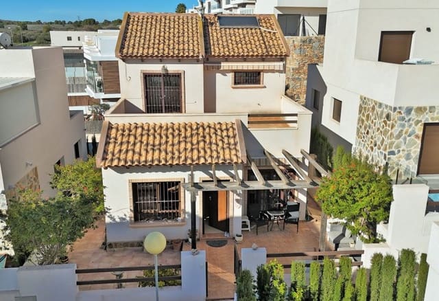 2 soverom Villa til salgs i Villamartin, Orihuela med svømmebasseng - € 259 000 (Ref: 9199891)