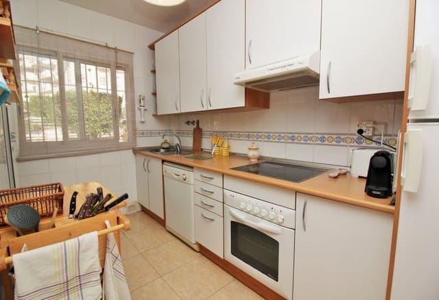 Apartamento de 3 habitaciones en Cabo Roig, Orihuela en venta con piscina - 399.950 € (Ref: 9199892)