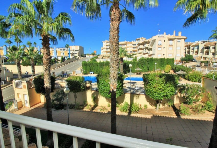3 sypialnia Apartament na sprzedaż w Cabo Roig z basenem - 399 950 € (Ref: 9199892)