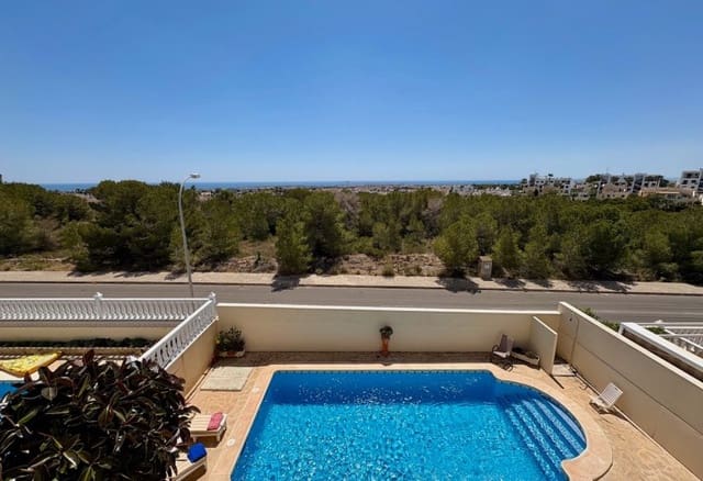 3 bedroom Villa for sale in Villamartin, Orihuela with pool - € 435,000 (Ref: 9201672)