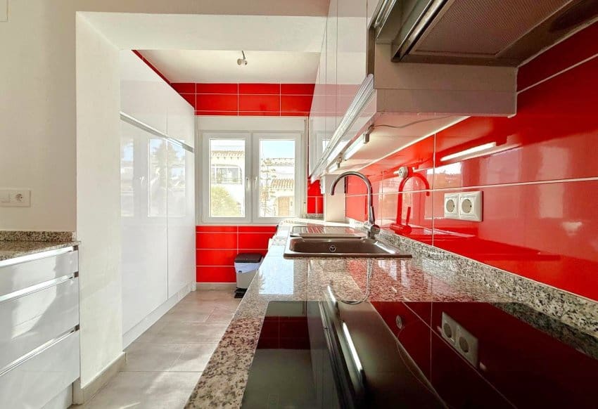 3 quarto Moradia para venda em Villamartin com piscina - 319 000 € (Ref: 9327019)