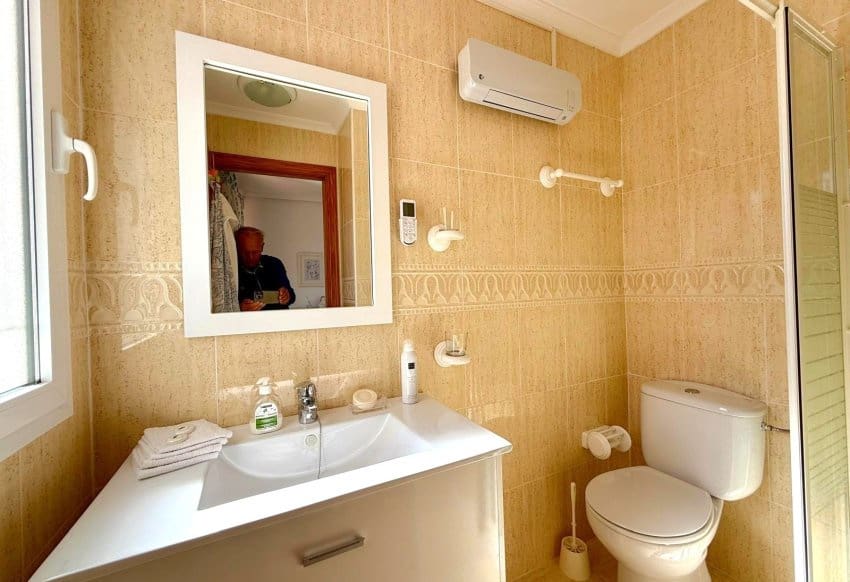 3 makuuhuone Kattohuoneisto myytävänä paikassa Playa Flamenca mukana uima-altaan - 245 000 € (Ref: 9354061)