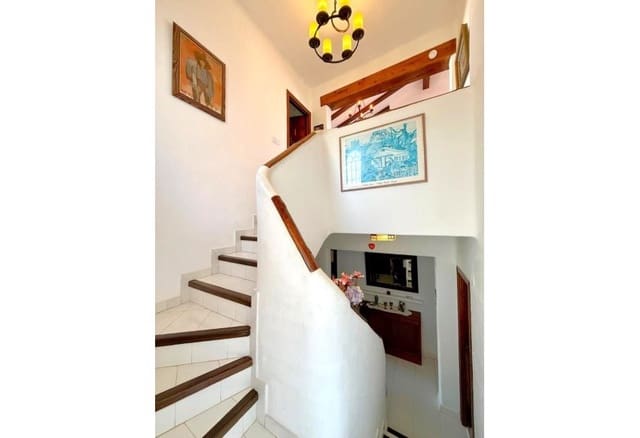 3 bedroom Villa for sale in Villamartin, Orihuela - € 449,000 (Ref: 9360321)