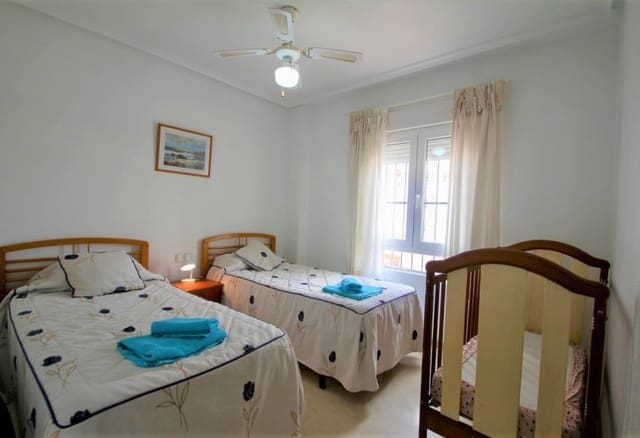 2 bedroom Apartment for sale in Villamartin, Orihuela with pool - € 199,000 (Ref: 9402715)