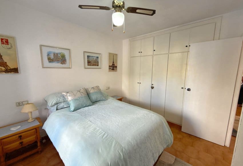 3 bedroom Villa for sale in Villamartin with pool - € 229,950 (Ref: 9432416)