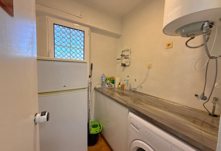 3 bedroom Villa for sale in Villamartin with pool - € 229,950 (Ref: 9432416)