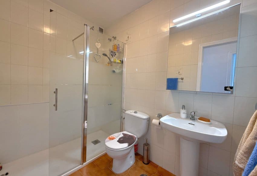 3 bedroom Villa for sale in Villamartin with pool - € 229,950 (Ref: 9432416)