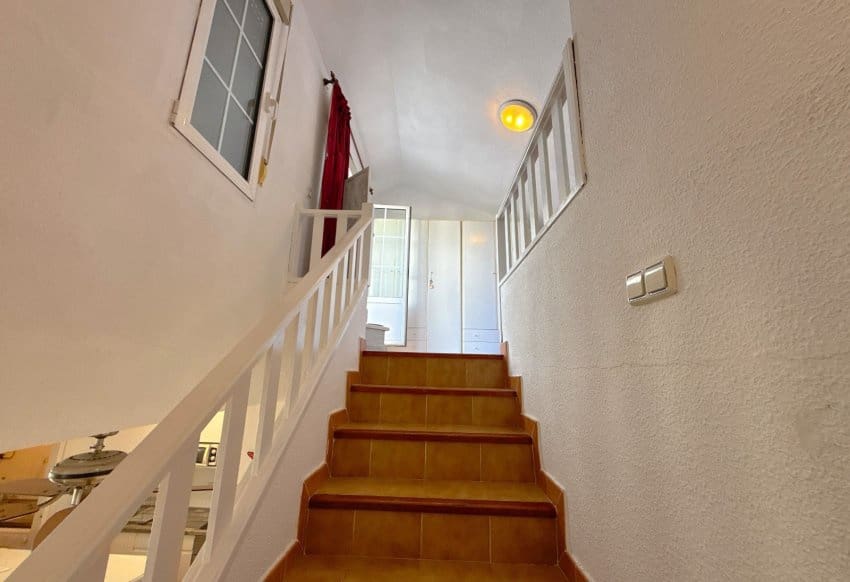 3 bedroom Villa for sale in Villamartin with pool - € 229,950 (Ref: 9432416)