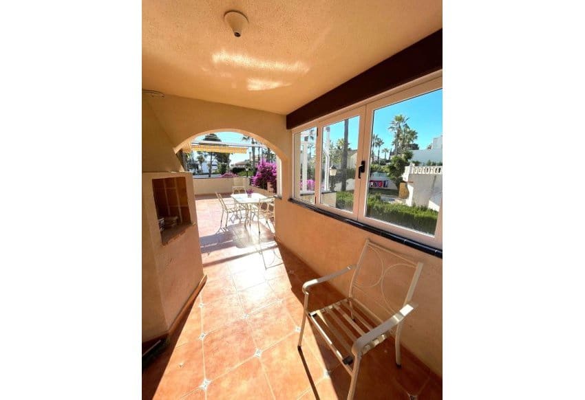 3 quarto Moradia para venda em Orihuela Costa com garagem - 690 000 € (Ref: 9436416)