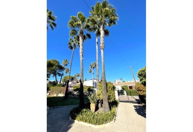 3 quarto Moradia para venda em Villamartin, Orihuela com garagem - 690 000 € (Ref: 9436416)