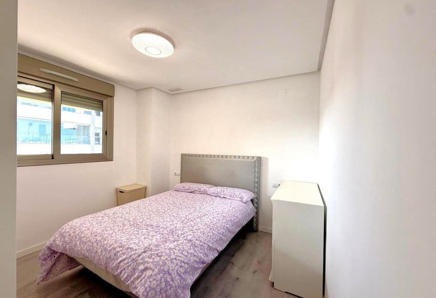 2 Zimmer Apartment zu verkaufen in Villamartin mit Pool - 235.000 € (Ref: 9469962)