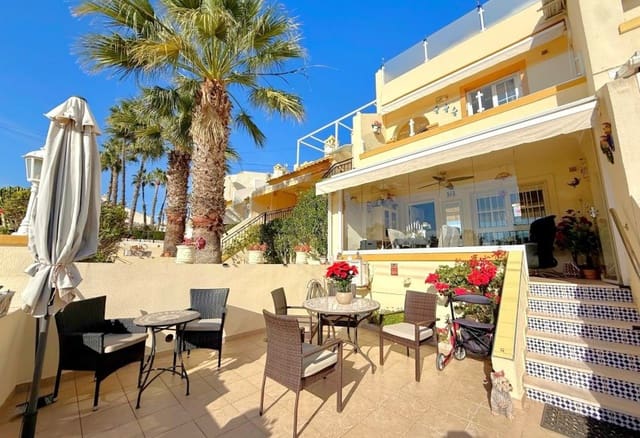2 bedroom Villa for sale in Villamartin, Orihuela with pool - € 255,000 (Ref: 9471557)