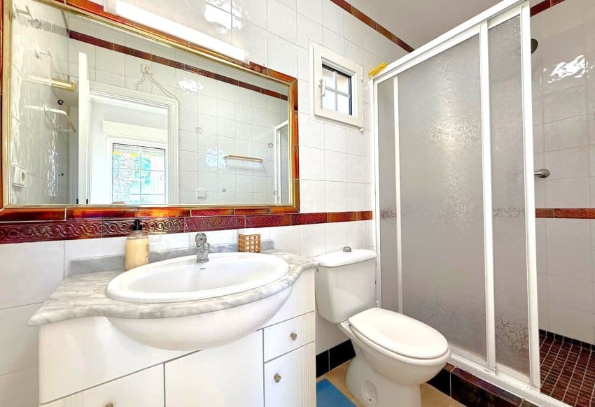 3 bedroom Villa for sale in Villamartin with pool - € 255,000 (Ref: 9492727)