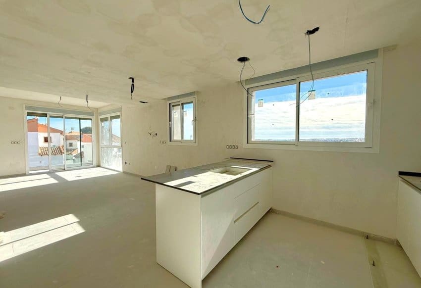 3 bedroom Villa for sale in Villamartin with pool - € 669,900 (Ref: 9496437)