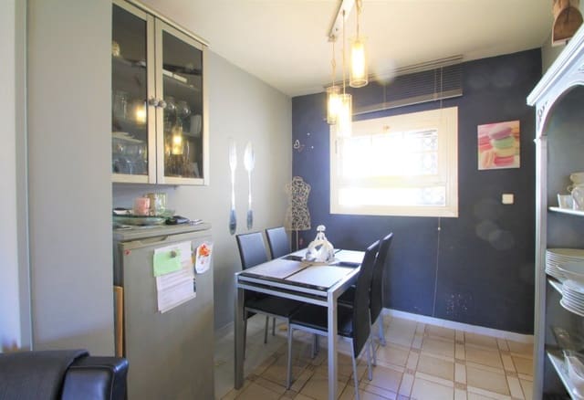 3 chambre Villa/Maison à vendre à Villamartin, Orihuela avec piscine - 295 000 € (Ref: 9535095)