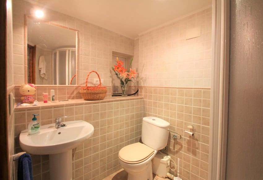 3 chambre Villa/Maison à vendre à Villamartin avec piscine - 295 000 € (Ref: 9535095)