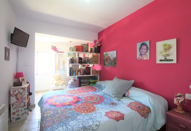 3 chambre Villa/Maison à vendre à Villamartin, Orihuela avec piscine - 295 000 € (Ref: 9535095)