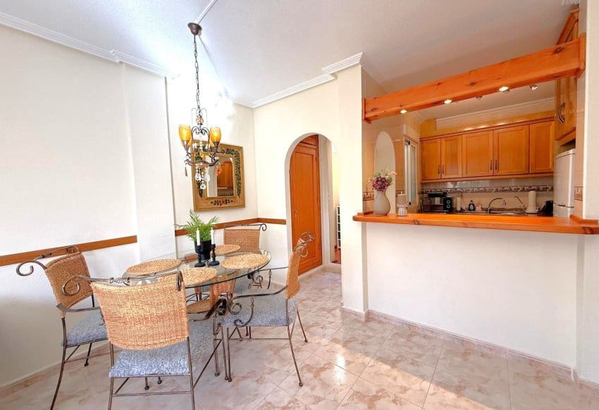 2 Zimmer Haus zu verkaufen in Orihuela Costa mit Pool - 219.000 € (Ref: 9598067)