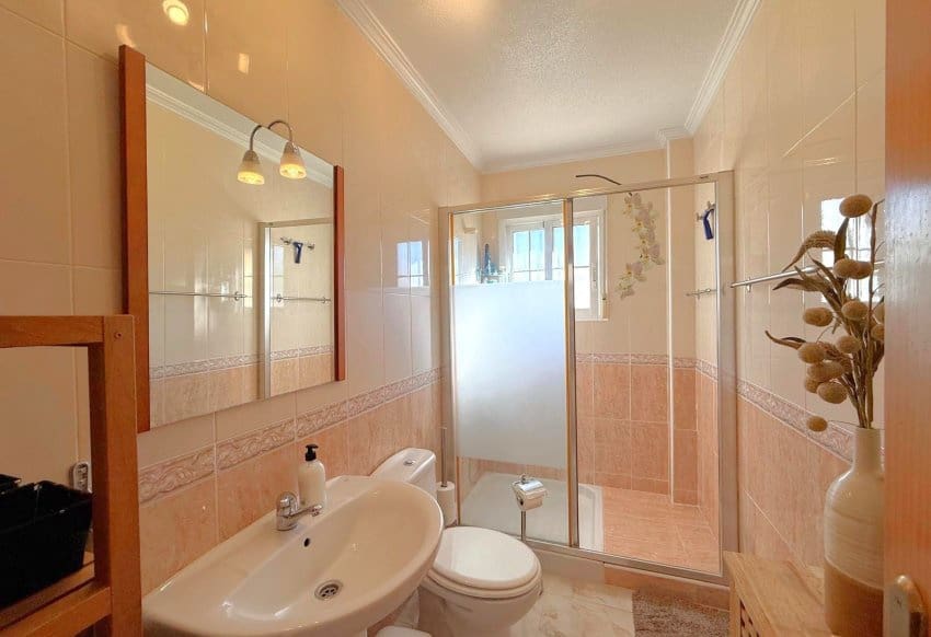 2 Zimmer Haus zu verkaufen in Orihuela Costa mit Pool - 219.000 € (Ref: 9598067)