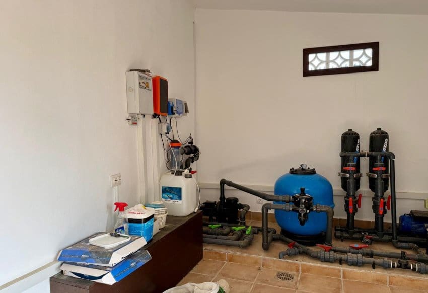 3 soveværelse Villa til salg i San Miguel de Salinas med swimmingpool garage - € 1.290.000 (Ref: 9598164)