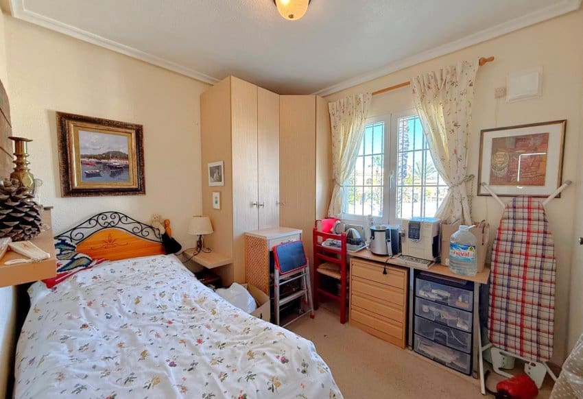 2 bedroom Apartment for sale in Villamartin with pool - € 169,000 (Ref: 9606294)